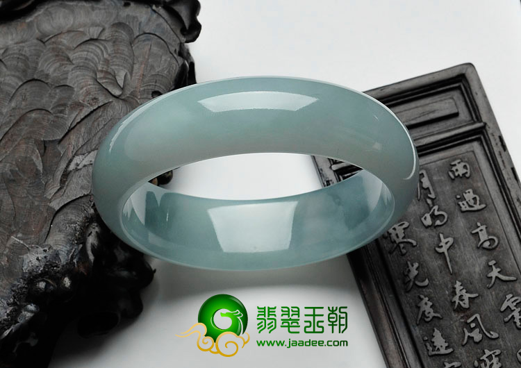 糯冰种晴水带紫罗兰缅甸翡翠手镯（57.2mm）