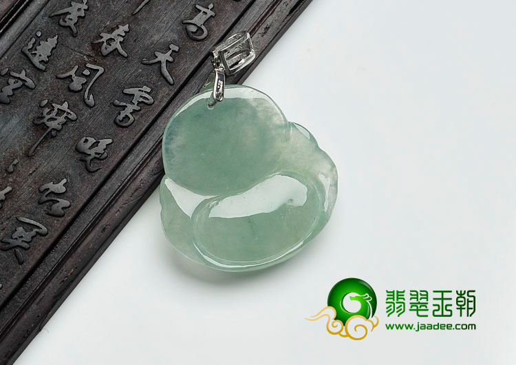 冰种晴水缅甸翡翠玉佛挂件