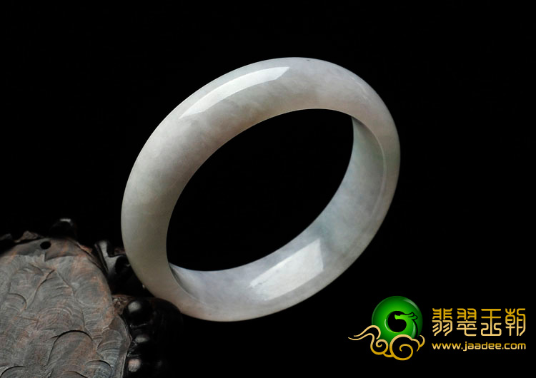 糯冰种晴水缅甸翡翠手镯（52.1mm）