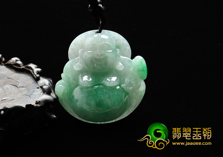 糯冰种翠色缅甸翡翠玉佛挂件