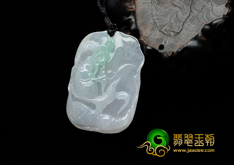 糯冰种飘翠缅甸翡翠年年有余挂件