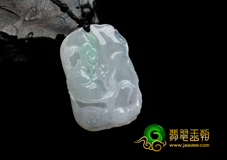 糯冰种飘翠缅甸翡翠年年有余挂件