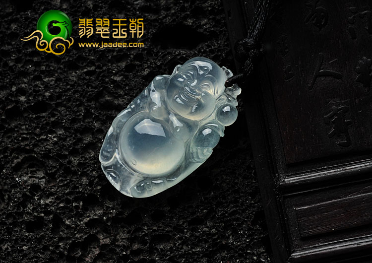 冰玻种缅甸翡翠逍遥佛挂件