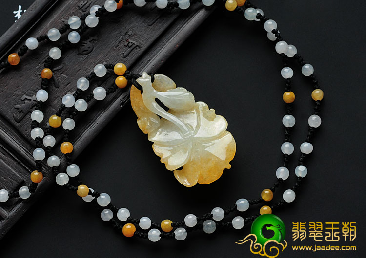 糯冰种黄翡缅甸翡翠玫瑰花挂件