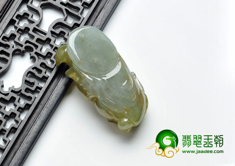 (超值推荐)冰种褐黄翡缅甸翡翠济公活佛挂件