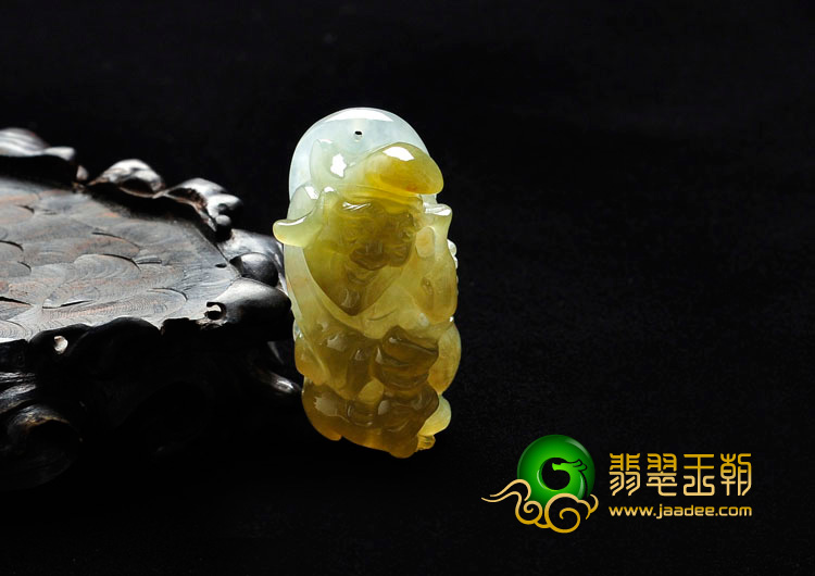 (超值推荐)冰种褐黄翡缅甸翡翠济公活佛挂件