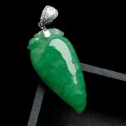 糯冰种阳绿满绿缅甸翡翠福瓜挂件