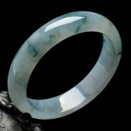 冰种飘花缅甸翡翠手镯（58.9mm）