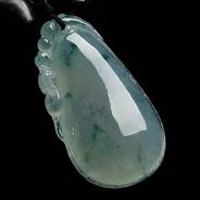 冰种飘花缅甸翡翠福瓜挂件