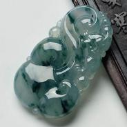 冰种飘花缅甸翡翠如意寿挂件