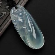 冰玻种晴水缅甸翡翠貔貅福瓜挂件