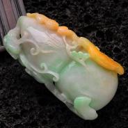 细糯种黄加绿缅甸翡翠葫芦手玩件