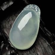 冰玻种晴水缅甸翡翠福在眼前挂件