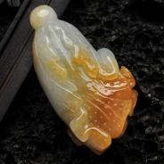 糯冰种褐黄翡缅甸翡翠白菜挂件