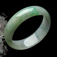 糯冰种飘翠缅甸翡翠手镯（56.2mm）