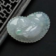 冰种飘翠缅甸翡翠佛在心中挂件