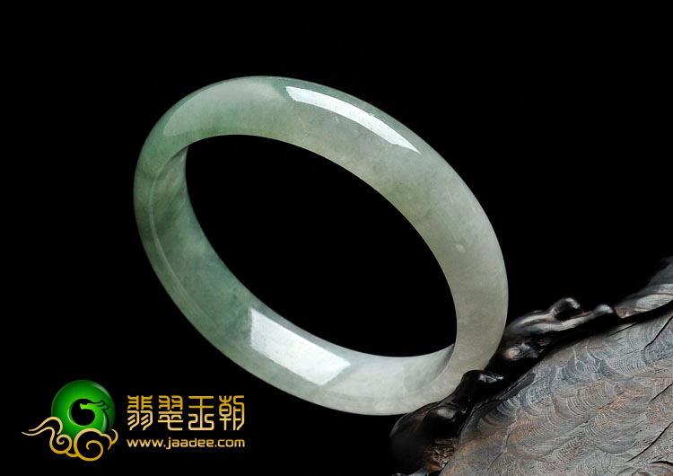 冰种晴水缅甸翡翠手镯（59.7mm）