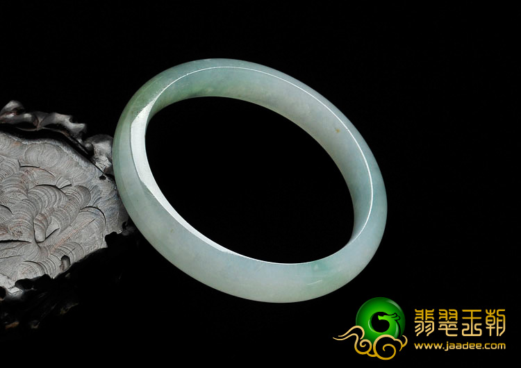 糯冰种晴水略带黄翡缅甸翡翠手镯（60mm）