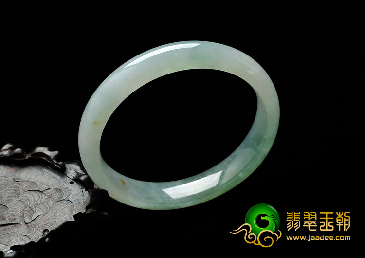 糯冰种晴水略带黄翡缅甸翡翠手镯（60mm）