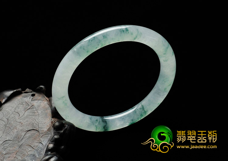 冰种飘花缅甸翡翠圆条手镯（56.4mm）
