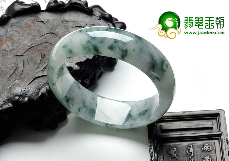冰种飘花缅甸翡翠手镯（57mm）