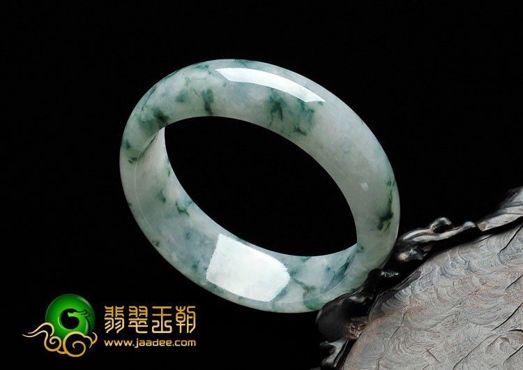 冰种飘花缅甸翡翠手镯（57mm）