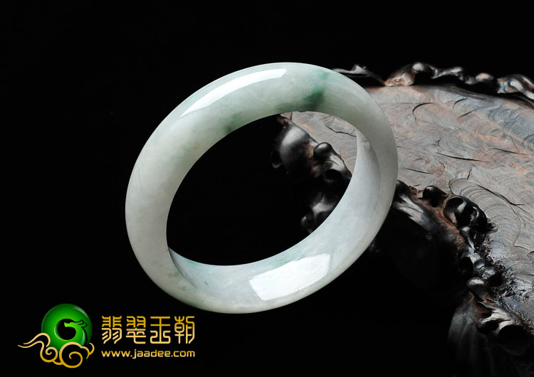 糯冰种飘花缅甸翡翠手镯（54.4mm）