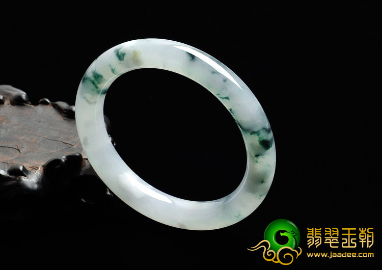 糯冰种飘花缅甸翡翠圆条手镯（59.5mm）