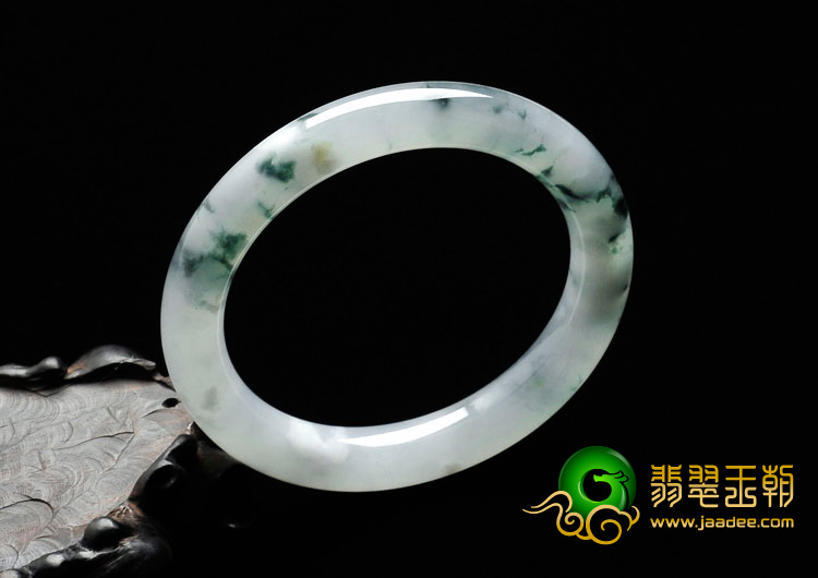 糯冰种飘花缅甸翡翠圆条手镯（59.5mm）