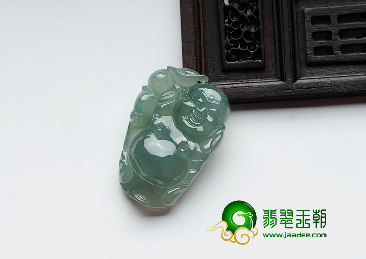 (超值推荐)冰种蓝晴水缅甸翡翠逍遥佛挂件
