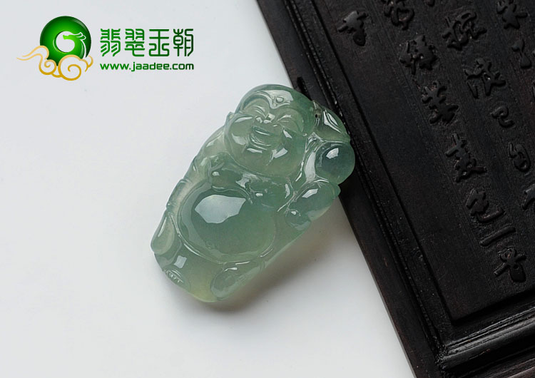 冰种蓝晴水缅甸翡翠逍遥佛挂件