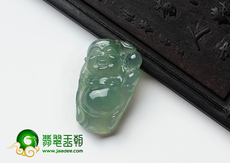 冰种蓝晴水缅甸翡翠逍遥佛挂件