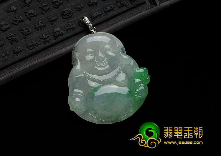 糯冰种飘翠缅甸翡翠玉佛挂件