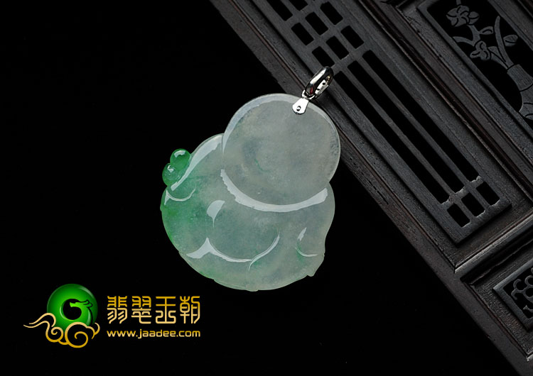 糯冰种飘翠缅甸翡翠玉佛挂件
