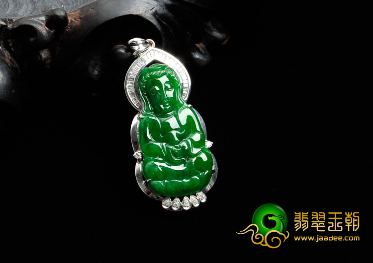 糯冰种正阳绿满绿缅甸翡翠镶白金观音胸坠（真钻）