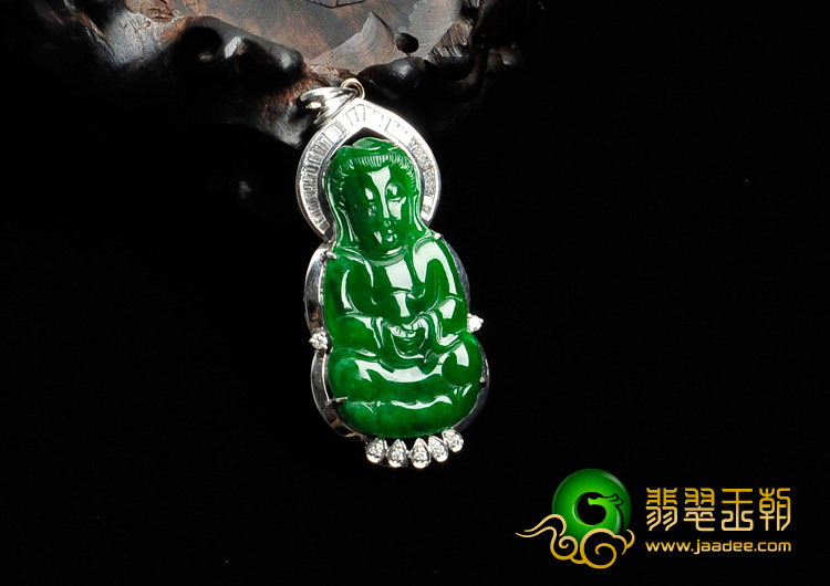糯冰种正阳绿满绿缅甸翡翠镶白金观音胸坠（真钻）