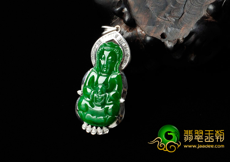 糯冰种正阳绿满绿缅甸翡翠镶白金观音胸坠（真钻）
