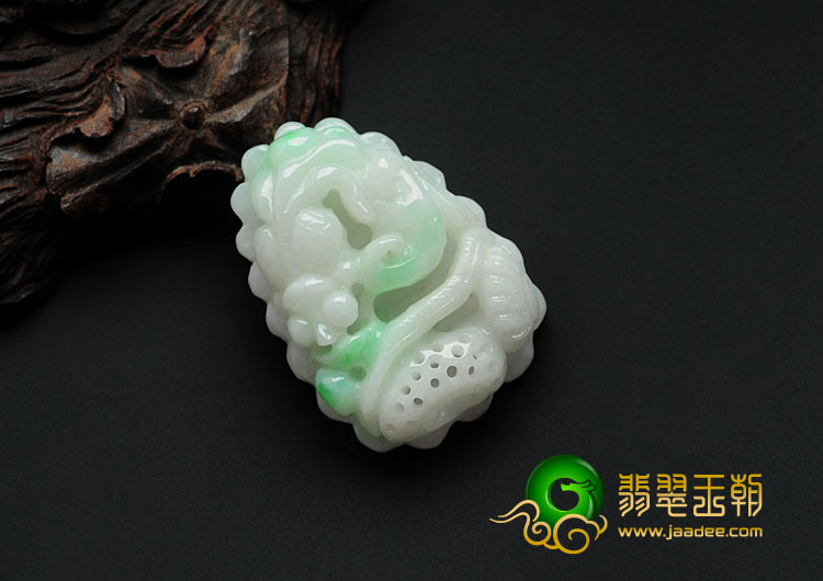 细糯种飘翠缅甸翡翠金玉满堂挂件
