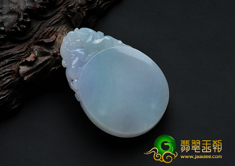 糯冰种淡春带彩缅甸翡翠有求必应挂件