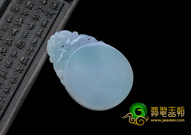 糯冰种淡春带彩缅甸翡翠有求必应挂件
