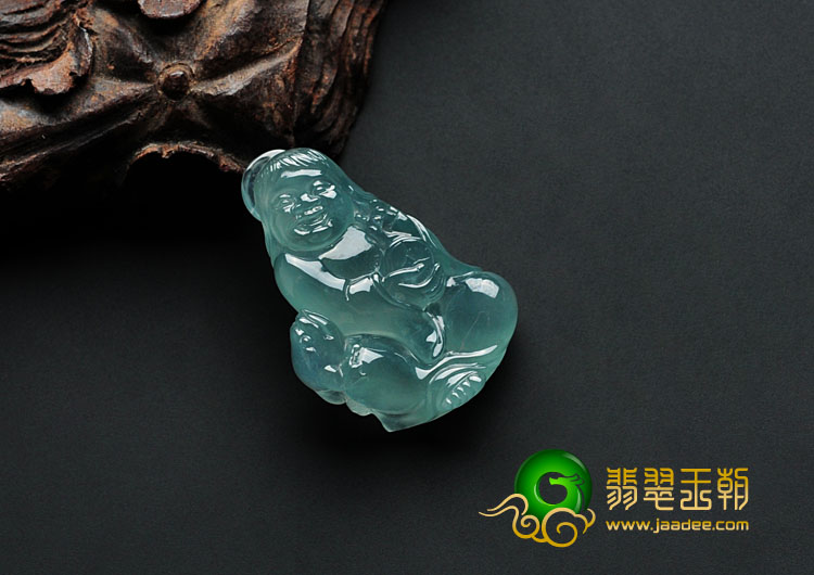 玻璃种蓝晴水缅甸翡翠刘海戏金蟾挂件