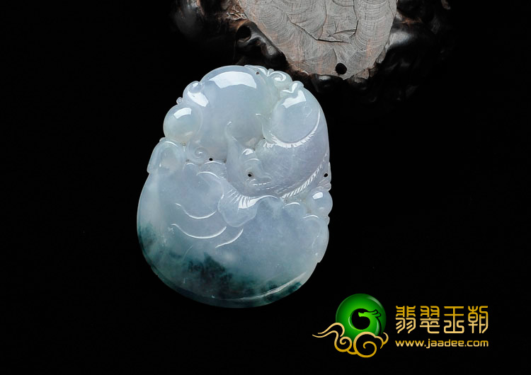 冰种淡紫罗兰飘花缅甸翡翠年年有余挂件