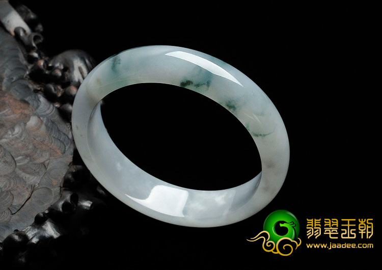 冰种飘花缅甸翡翠手镯（57.1mm）