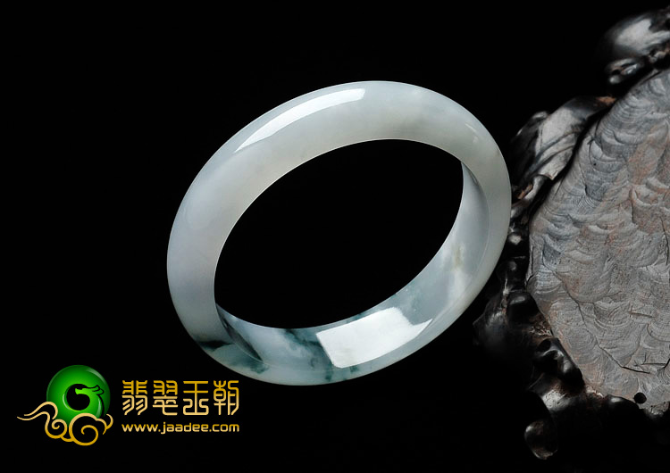 冰种飘花缅甸翡翠手镯（57.1mm）