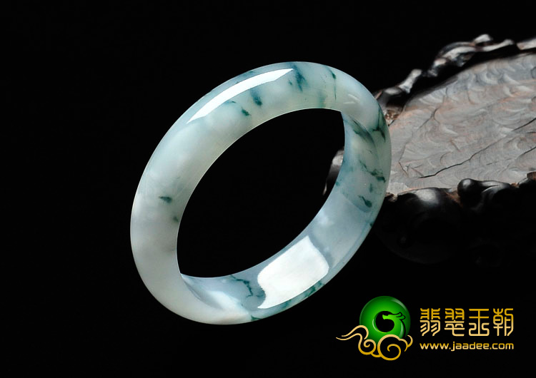 冰种飘花缅甸翡翠手镯（57mm）