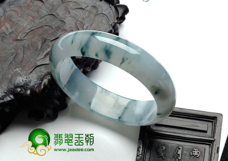 冰种飘花缅甸翡翠手镯（57mm）