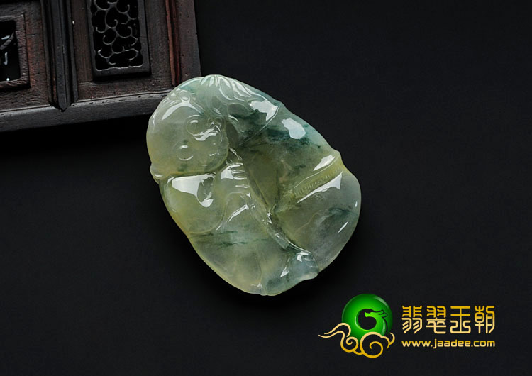 冰种黄翡飘花缅甸翡翠高升封侯挂件