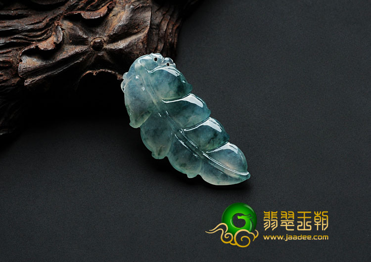 冰种飘花缅甸翡翠叶子挂件