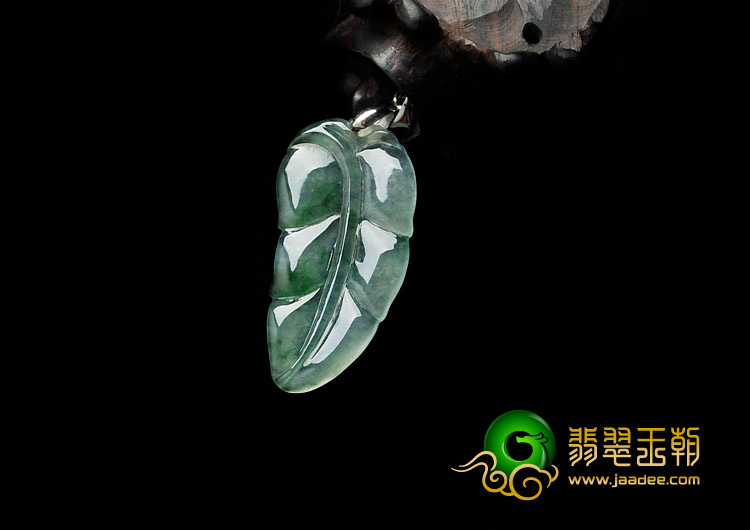 冰种飘花缅甸翡翠叶子挂件