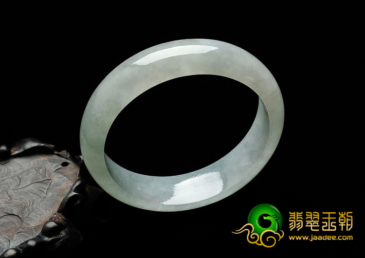 冰种晴水缅甸翡翠手镯（57.9mm）